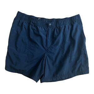 Columbia Cargo Black Shorts Size XL Women